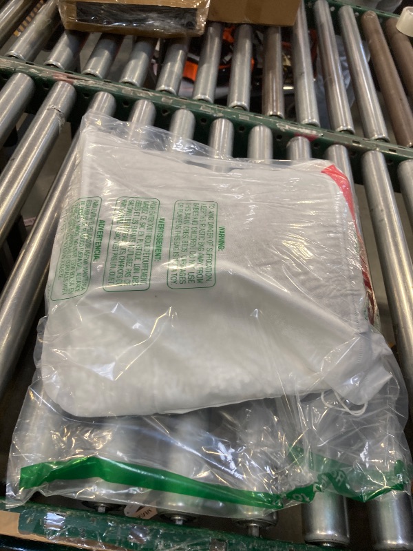 Photo 1 of Yimobra Chenille Bathroom Rugs Non Slip, Extra Thick Soft Absorbent Bath Rug 31.5x20 Inch, Machine Washable Quick Dry Bath Mat for Bathroom Floor, Tub and Shower, Home Decor Accessories, White