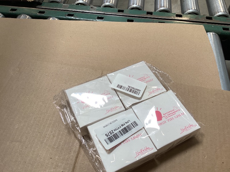 Photo 1 of 4Pcs Purse Light Handbag Light, Heart Shaped Purse Lights Mini LED Rechargeable, Love Wallet Tote Bag Touch Sensing Lights Automatic for Inside Bag Lamp