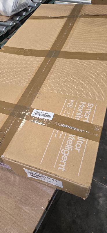 Photo 1 of **PARTS ONLY****Samsung 32” Smart Monitor M8 (M80F) 4K UHD Display, Samsung Vision AI, Smart TV Apps, Gaming Hub, USB-C, HDMI and USB-A, White, LS32FM803UNXZA, 2025