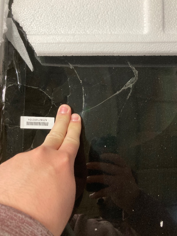Photo 1 of ***NO RETURNS NO REFUNDS*** Samsung 58-Inch Class Crystal UHD U8000F 4K Smart TV (2025 Model) Endless Free Content, Crystal Processor 4K, MetalStream Design, Knox Security, Alexa Built-in