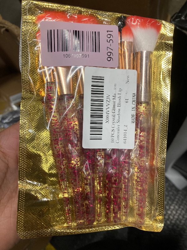 Photo 1 of 10 PCS Crystal Glitter Makeup Brushes, Cute Makeup Brushes Face Cosmetics Blending Synthetic Brush Professional Glitter Brush for Foundation Concealer Shadow Blush Lip