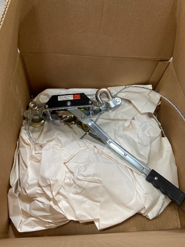 Photo 1 of **CABLE IS FRAYED***YATOINTO Come Along Winch 1 T Pulling Capacity 7 FT Steel Cable 2 Hooks Heavy Duty Ratchet Power Puller Tool with Dual Gears Automotive Hoist Cable Puller Ideal for Vehicle Rescue.