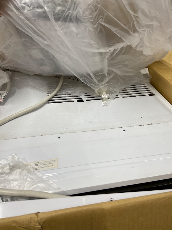 View 2 of ***********Missing parts, damaged
*************************************Frigidaire 10,000 BTU Window Air Conditioner with Remote Control, Cools Up to 450 Sq. Ft., Quiet Operation, Eco Mode, 3 Fan Speeds, Auto Restart, White