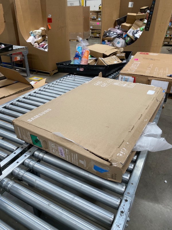 Photo 1 of ***No Returns – No Refunds*** Samsung 43-Inch Class QLED Q7F Series Samsung Vision AI Smart TV (2025 Model, 43Q7F) Quantum HDR, Object Tracking Sound Lite, Q4 AI Gen1 Processor, 4K upscaling, Gaming Hub, Alexa Built-in