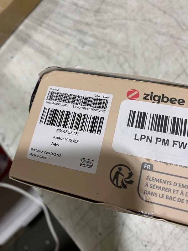 Photo 1 of Aqara Smart Home Hub M3 for Advanced Automation, Matter Controller, Thread Border Router, Features Zigbee, Bluetooth, Wi-Fi, PoE, IR, Supports Alexa, Apple HomeKit, SmartThings, Home Assistant, IFTTT