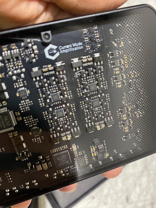 Photo 1 of Questyle Sigma Bluetooth Headphone Amplifier Portable Rechargeable DAC [MFi Certified] Bluetooth 5.4 Receiver with Dual Outputs High Resolution PCM768/DSD512 USB Amps for Smartphones/PC/Laptop