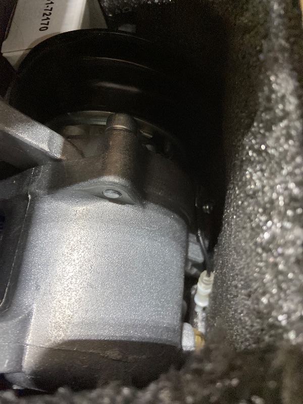 Photo 1 of QuenPenge RD451-93900 AC Compressor kit 3 PCS Compatible with Kubota Excavators Tractors M7040 M8540 M9540 SVL65 SVL75 .etc w/ 3A851-72170 Expansion Valve | Receiver Drier T0070-79270