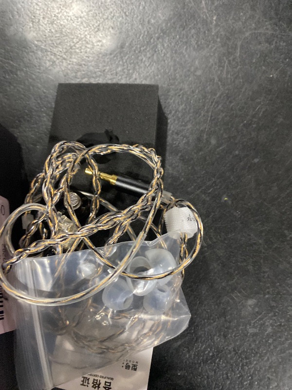 Photo 1 of Linsoul SIMGOT EM6L 1DD + 4BA Hybrid Driver in-Ear Monitor, Gaming Earbud, HiFi IEM Earphone with 3D-Printed Resin Housing, Detachable OFC Silver-Plated Cable for Musician Audiophile