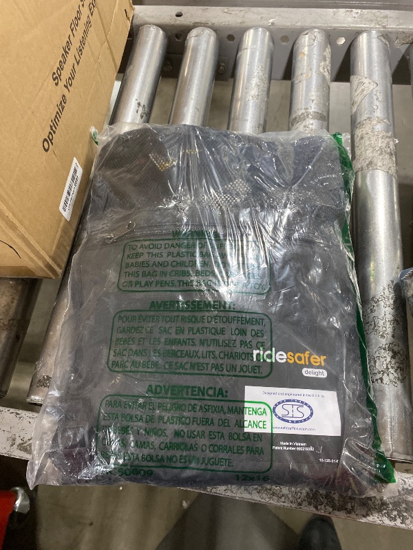 Photo 1 of RideSafer - Extra Small (XS) Black, Lightweight, Compact, Portable Car Seat, 2+ years; 26.5–40 lb - Perfect for Travel and Everyday Child Safety