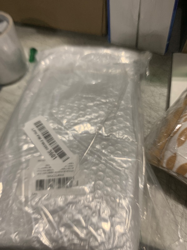 Photo 1 of **USED** 3 PCS Acrylic Model Car Display Case 1: 24 Scale Clear Display Boxes with Plastic Base Diecast Model Car Showcase & Storage Organizer for Vehicle Toy Collectibles Memorabilia