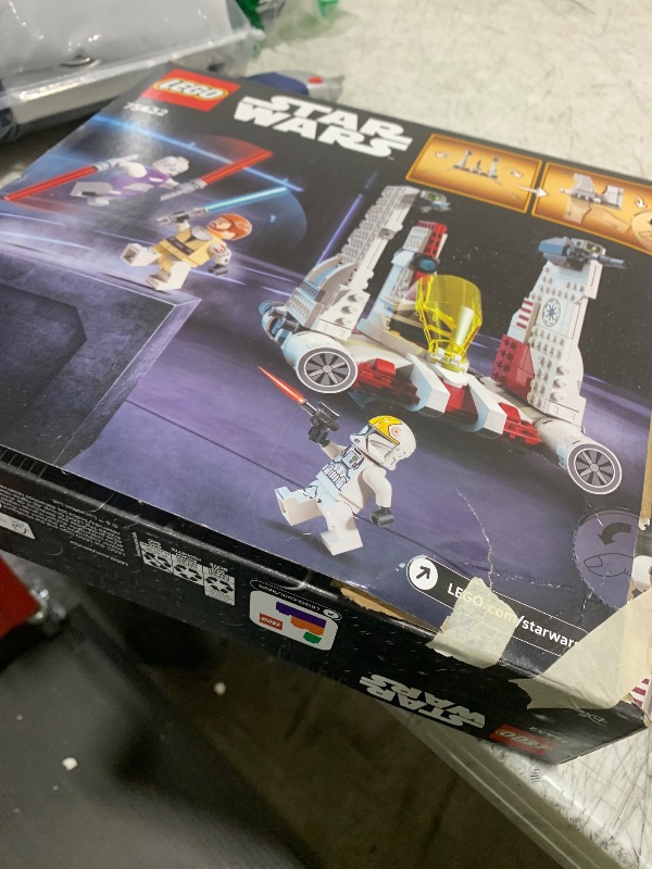 Photo 1 of **********MISSING PARTS*******
LEGO Star Wars: The Clone Wars V-19 Torrent Starfighter Building Toy - Pretend Play Set for Boys & Girls, Ages 9+ - Starship Model Kit W/ 3 Minifigures - Gift Idea for Birthdays - 75432