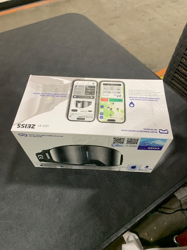 Photo 1 of Multifunctional Smart Bluetooth Ski Goggles with Walkie-Talkie, Replaceable Anti-Fog Zeiss Lens, Music & Call, Real-Time AMOLED Display, Compatible with Most Helmets (G03 Blue, Multi-Button Remote)