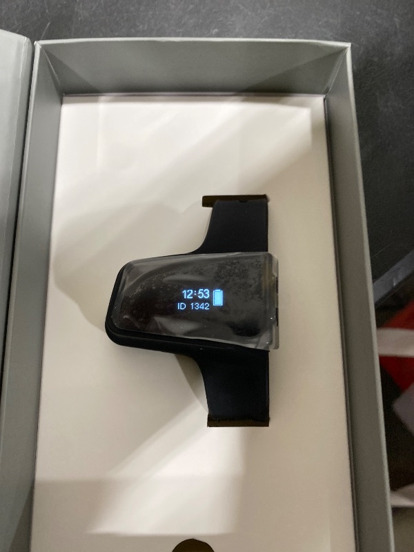 Photo 1 of Wearpulse Continuous Wrist Pulse Oximeter, Blood Oxygen Saturation Monitor with Smart reminder, Bluetooth, 72 Hours Endurance Tracking SpO2 and Pulse Rate, Checkme O2 Max with PC Software & APP