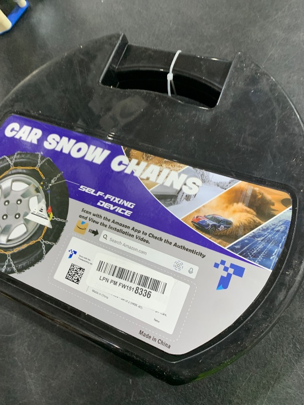 Photo 1 of Snow-Chains Auto Fixing 1 Min Quick Fit Easy Installation Tire-Chains, Portable Reusable Universal Emergency Tire Traction Chain for Passenger Car, Pickup Trucks and SUV - Set of 2 (HKN-60)