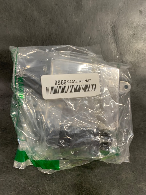 Photo 1 of Gates FCM178 Engine Cooling Fan Module - 5 1/2" x 4 1/2" x 2 1/2"