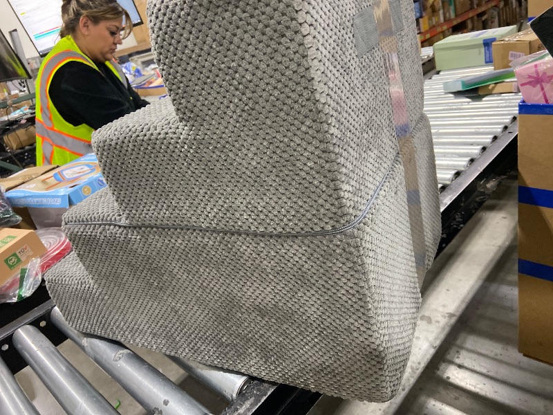 Photo 1 of Aodisman Dog Stairs for Bed 18.5" H, 4-Step Dog Steps for Small Dogs and Cats, Indoor Non-Slip Balanced Pet Stairs are Suitable for Puppy, Older Cat,Gery