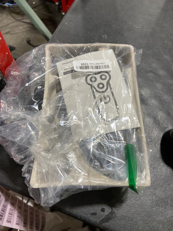 Photo 1 of Philips Norelco Shaver 6000, Rechargeable Wet & Dry Shaver with 2-in-1 Click On Beard Styler (5 Length Settings) and Precision Trimmer, S6600/90 (Renewed)