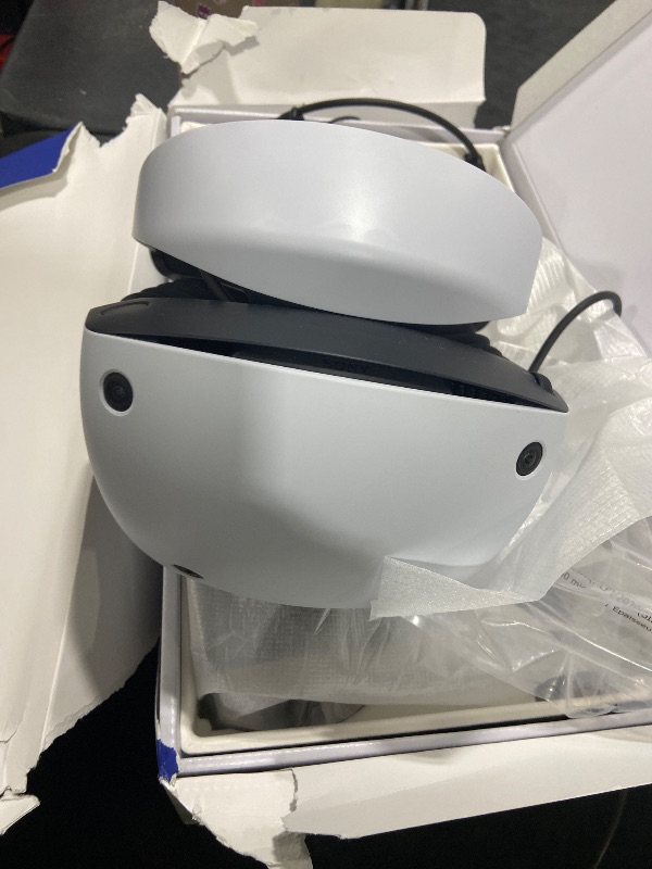 Photo 1 of PlayStation VR2 (PSVR2)