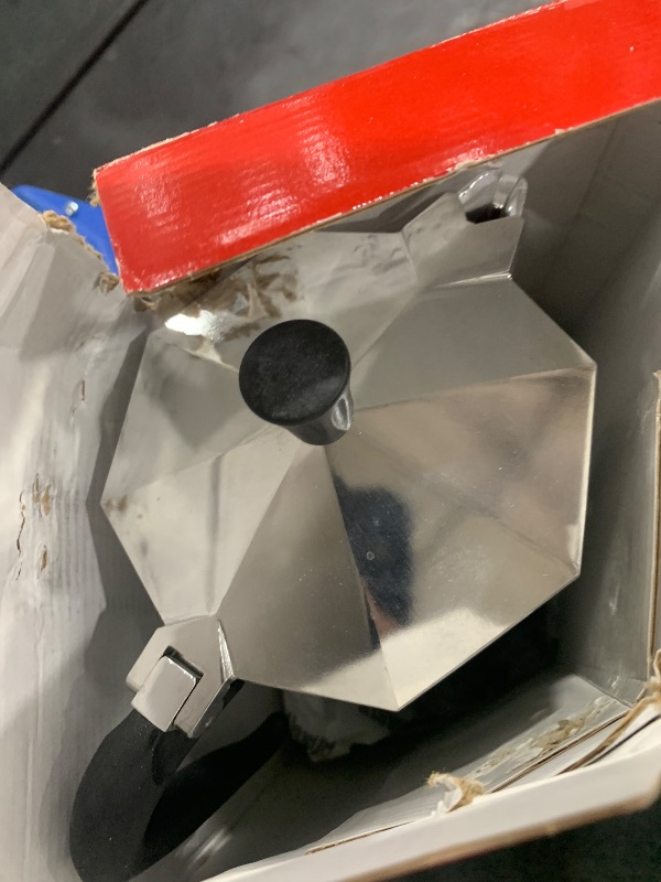 Photo 1 of Bialetti - Moka Express: Iconic Stovetop Espresso Maker, Makes Real Italian Coffee, Moka Pot 18 Cups (27 Oz - 810 Ml), Aluminium, Silver