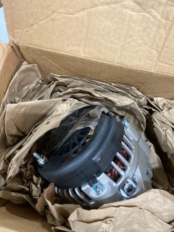 View 2 of *****NONFUNCTIONAL PARTS ONLY******
ACDelco Gold 335-1086 (88877296) Alternator