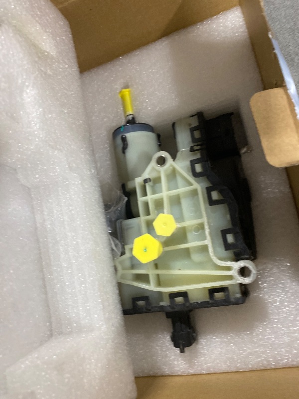 Photo 1 of Diesel Exhaust Fluid Pump Kit - Reductant Heater Sending Unit - Compatible with Ford Vehicles - F250, F350, F450, F550 Super Duty 2011-2016 - Replaces BC3Z5L227K, BC3Z5L229L, 904-369, 904369 - Urea