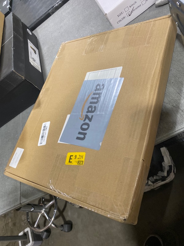 Photo 1 of TOOLCY Pressure Washer Gun, Adjustable Power Washer Swivel Gun and Extension Wand, 4000 PSI, 7 GPM, M22-14mm to 3/8" Quick Connection, 5 Nozzle Tips, Fit Most Power Washer