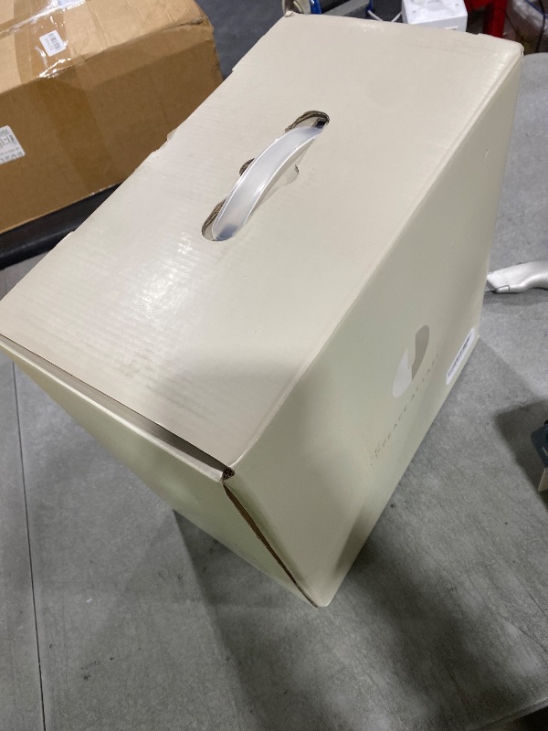 Photo 1 of Hizoo Pillow Type Neck Massager