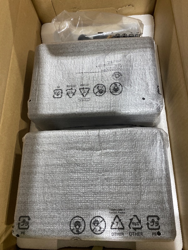 Photo 1 of Samsung 9500S Rear Speaker Kit - Wireless Dolby Atmos/DTS: X (SWA-9500S, 2021 Model), Black