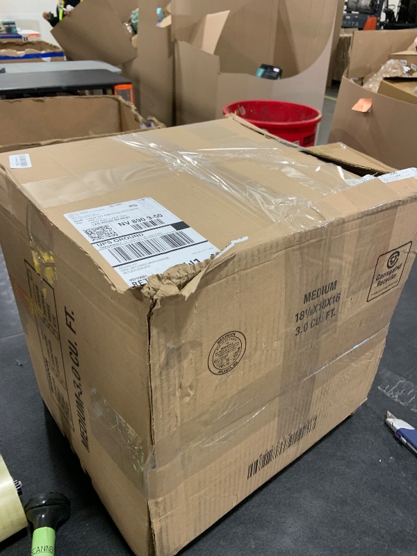 Photo 1 of 10 Pack White Round Tablecloths, 120 Inch Stain Resistant and Wrinkle Polyester Fabric Washable Table Clothes Cover for Kitchen Dining, Wedding, Reception Banquet, Birthday Party, Buffet Restaurant