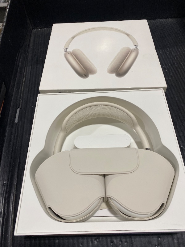 Photo 1 of Apple AirPods Max Wireless Over-Ear Headphones, Pro-Level Active Noise Cancellation, Transparency Mode, Personalized Spatial Audio, USB-C Charging, Bluetooth Headphones for iPhone - Starlight