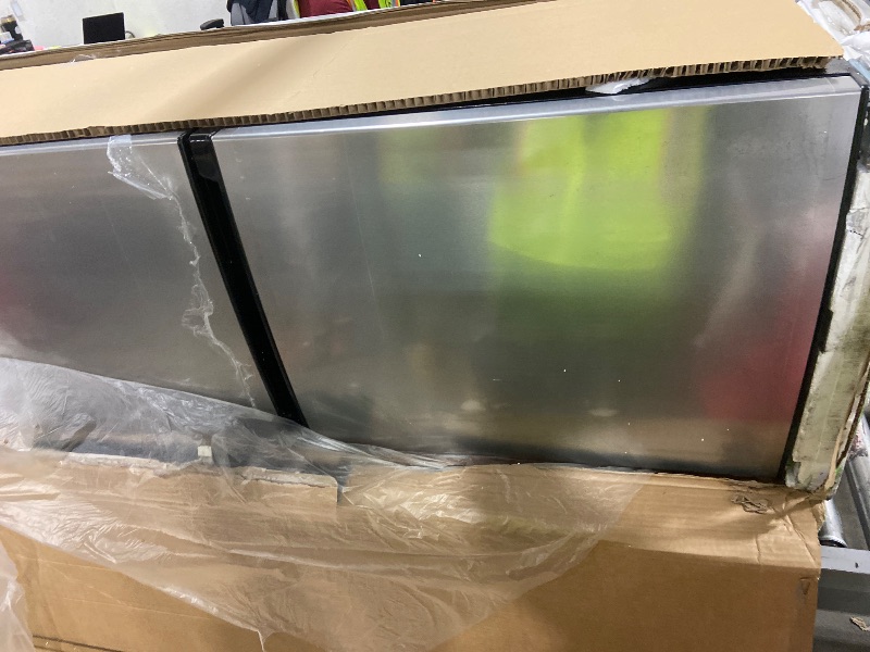 Photo 1 of HAMILTON BEACH Cubic Foot Fridge with Bottom Mount Freezer, 9.2 cu. ft, Stainless