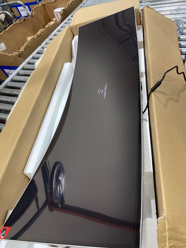 Photo 1 of damaged -------------------broken screen ------------------------------Samsung 49" Odyssey OLED G9 (G91SD) Dual QHD QD-OLED G-Sync Compatible Curved Gaming Monitor, 144Hz, 0.03ms, AMD FreeSync Premium Pro, Ergonomic Stand, 3 Year Warranty, LS49DG910SNXZA,