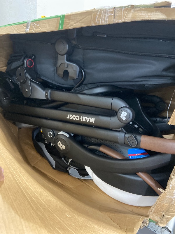 Photo 1 of STROLLER WITH CARSEAT 