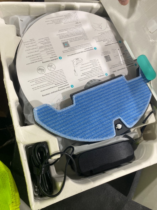 Photo 1 of Lefant LiDAR Robot Vacuum and Mop, Smart Mapping and Obstacle Avoidance, Tangle-Free Pet Hair, 2.4G/5G WiFi App Control, Slim Design for Wider Coverage, Carpet Detection, M330 Pro