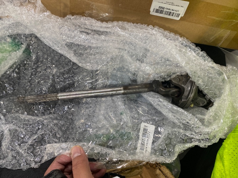 Photo 1 of Accsoe 45290-34010 Intermediate Steering Shat Column Shaft Assembly with Universal Joint Fit for 1998-2004 Toyota HILUX SURF 4 Runner Tacoma RZN161 RZN171 OEM Yoke Steering Sliding