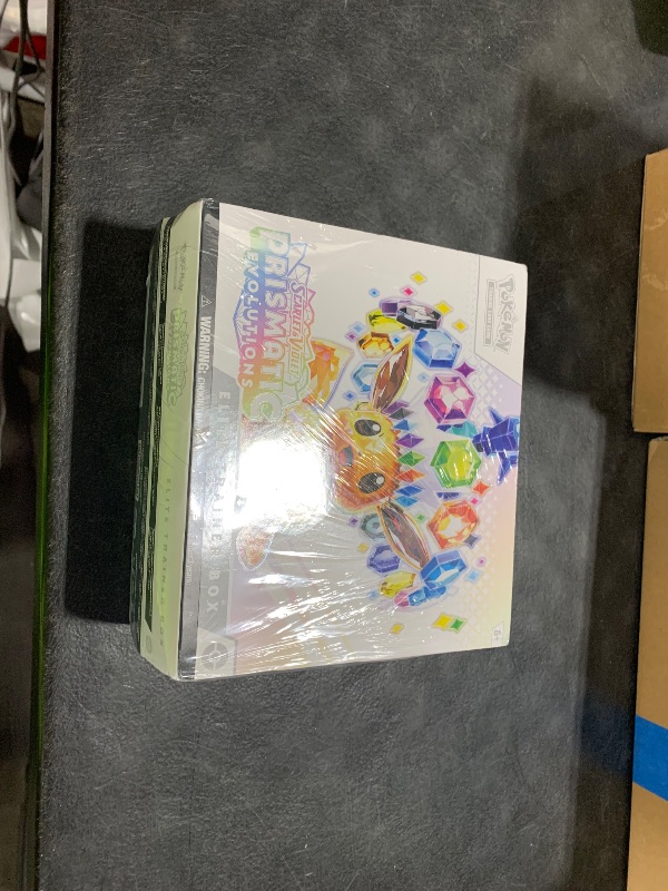 Photo 1 of Pokemon TCG: Scarlet & Violet—Prismatic Evolutions Elite Trainer Box