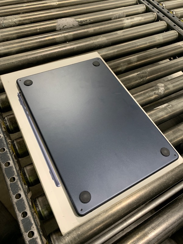 Photo 1 of Apple 2025 MacBook Air 15-inch Laptop with M4 chip: Built for Apple Intelligence, 15.3-inch Liquid Retina Display, 24GB Unified Memory, 512GB SSD Storage, 12MP Center Stage Camera, Touch ID; Midnight