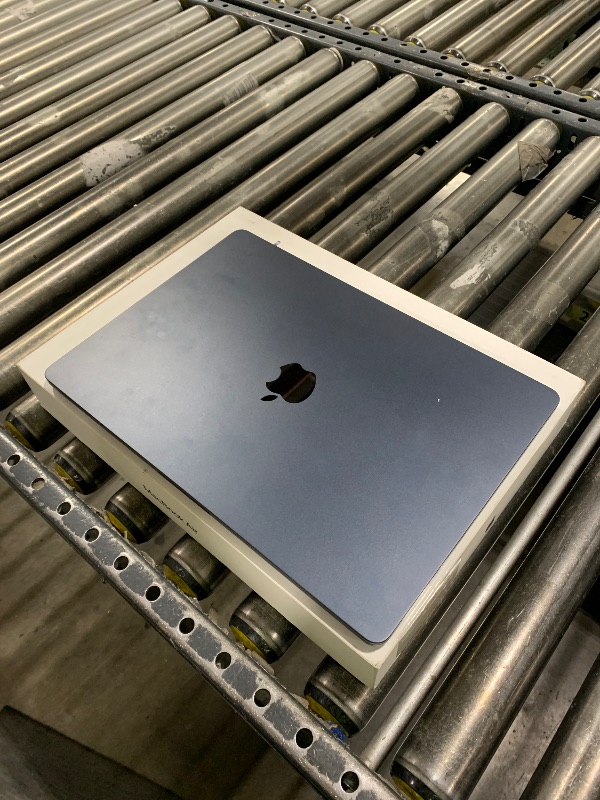 Photo 1 of Apple 2025 MacBook Air 15-inch Laptop with M4 chip: Built for Apple Intelligence, 15.3-inch Liquid Retina Display, 24GB Unified Memory, 512GB SSD Storage, 12MP Center Stage Camera, Touch ID; Midnight