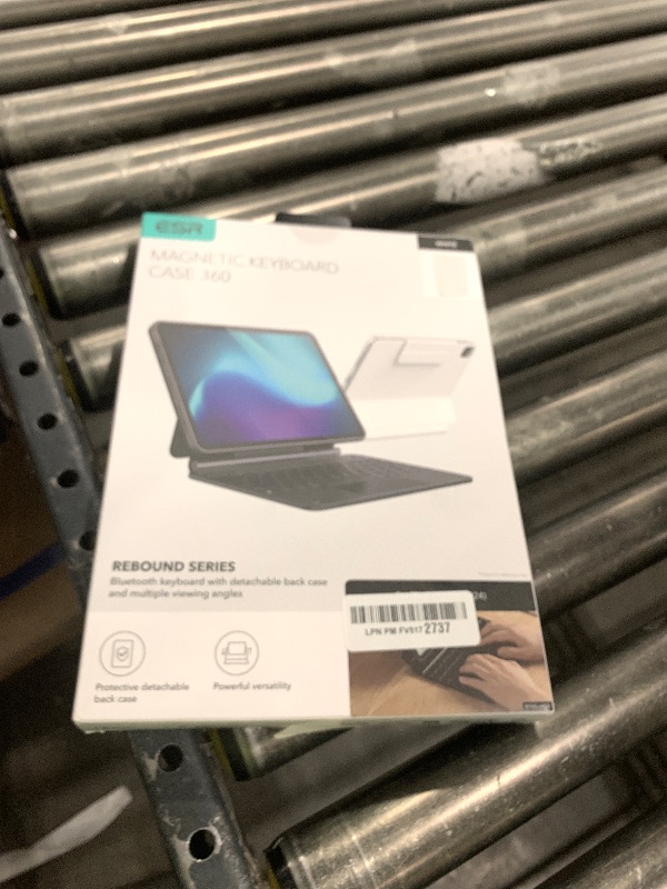 Photo 1 of ESR iPad Pro 11 Inch Case with Keyboard (M5/M4, 2025/2024), iPad Pro 11(5th) Keyboard Case with Easy-Set Magnetic Stand, Portrait/Landscape Modes, Removable Protective Case, Rebound 360 Series, White