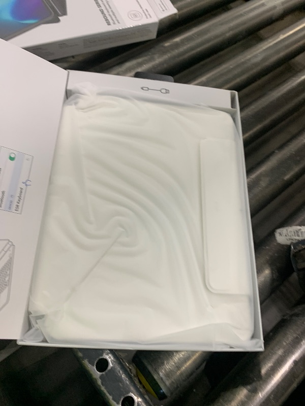 Photo 1 of ESR iPad Pro 11 Inch Case with Keyboard (M5/M4, 2025/2024), iPad Pro 11(5th) Keyboard Case with Easy-Set Magnetic Stand, Portrait/Landscape Modes, Removable Protective Case, Rebound 360 Series, White