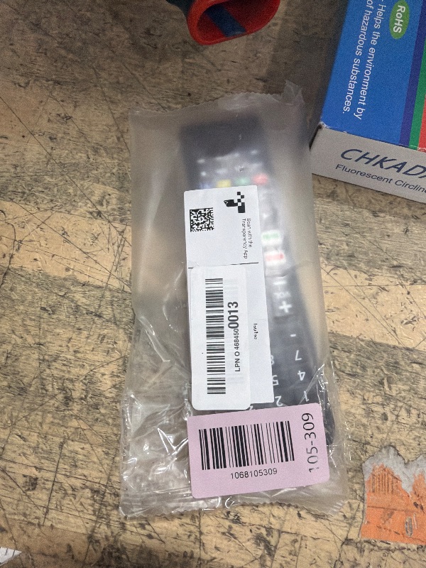 Photo 1 of 1 New Universal Remote for All Samsung TV Remote, Replacement Compatible for All Samsung Smart TV, LED, LCD, HDTV, 3D, Series TV