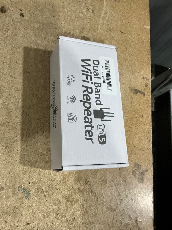 Photo 1 of 1200Mbps WiFi Extender HIBFEWOULANFKSDM