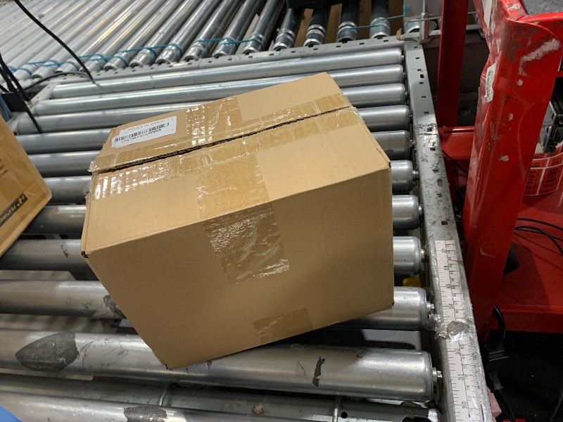 Photo 1 of **ONLY 1 SNOWMAN**Christmas Decorations - Handmade Terracotta Snowman Figurines - 1 Pack White Clay Winter Decor Holiday Rustic Unique Decor for Home Table Room Farmhouse Indoor Outdoor-ONLY Size S