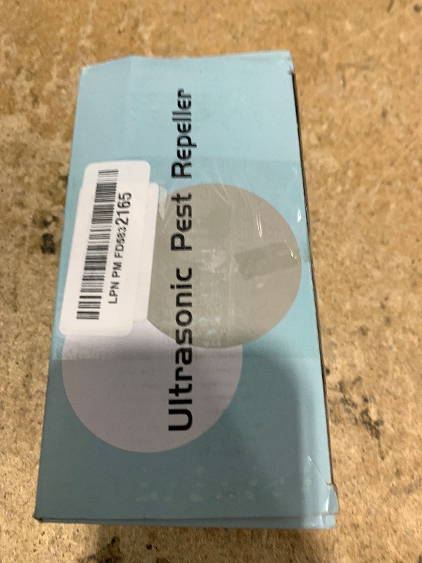 Photo 1 of 2025 Upgraded Ultrasonic Repeller 6 Pack, Indoor Ultrasonic and Repellent for Pest Insect, Roach, Rodent, Mouse, Bugs, Ant, Mosquito, Mice, Spider, Electronic Plug in Pest Control (6)