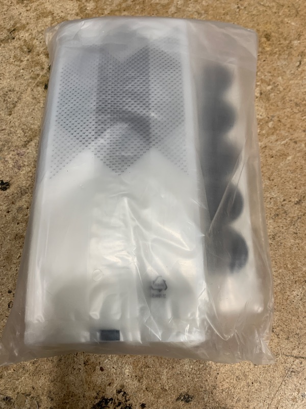 Photo 1 of (200Pcs)100pcs Translucent Plastic Bags/Bakery Bags with 100pcs Hand made Stickers for Cookie Cake Chocolate Candy Snack Wrapping Good for Bakery Party Supplies