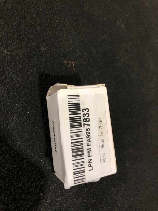 Photo 1 of 06H906051J Fuel Pressure Sensor,Fuel Injection Pressure Sensor 0261230393 for Audi A1 A3 A4 A5 A6 A7 A8 Q3 Q5 R8 TT Bentley Porsche Seat Skoda VW Golf Arteon Passat Tiguan Polo 3pin 06H906051K