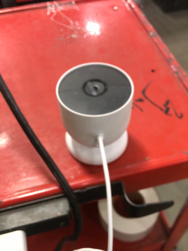 Photo 1 of *Parts only* Google Nest Cam Outdoor or Indoor, Battery - 2nd Generation - 1 Pack