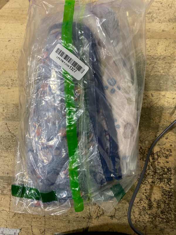 Photo 1 of 1 Pack 3 Blankets Fluffy Premium Fleece Soft Pet Blanket Flannel Throw for Cat Dog Puppy (Small 23x16'', Paw-Beige/Grey/Navy)