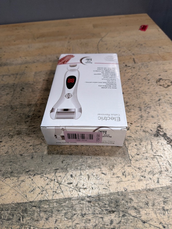 Photo 1 of ***MISSING CHARGER**** Electric Foot Callus Remover Kit, Elmchee Rechargeable Callous removers 3 Grinding Heads Waterproof Foot Scrubber File, Professional Pedicure Tools kit Feet Care for Dead, Cracked Dry Skin