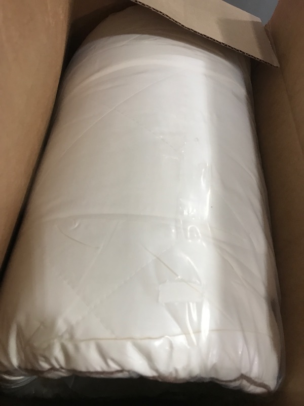 Photo 1 of *** PARTIAL SET *** YOUR MOON Standard Size Set of 2 Organic Wool Pillow, Soft Support Bed Pillows for Sleeping, Natural Wool Filling, Down Alternative Pillow for Side & Back Sleepers, 100% Cotton Cover (Off White)